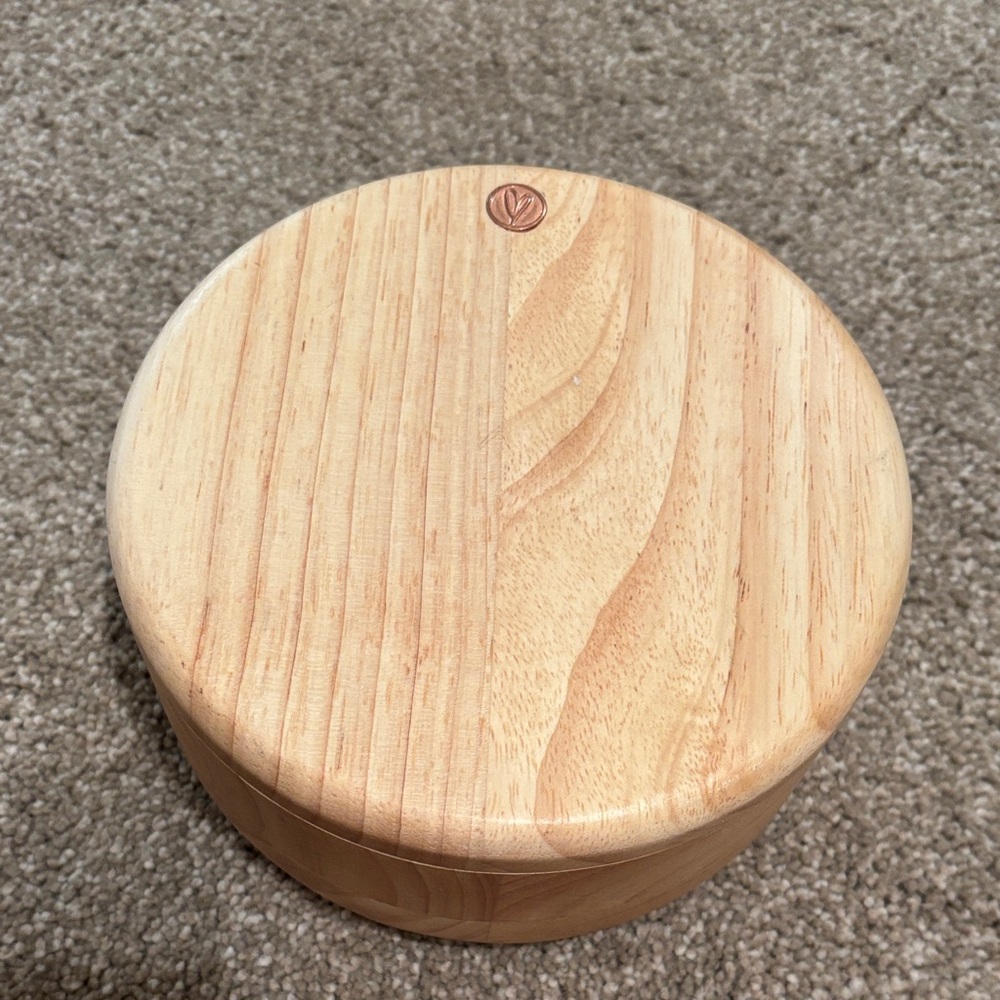 AYESHA CURRY Pantryware Round Wooden Salt & Spice Box Parawood Never Used